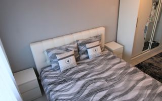 3 camere, clima, bloc anvelopat, Str. Cosminului - Girocului. - Poză 3