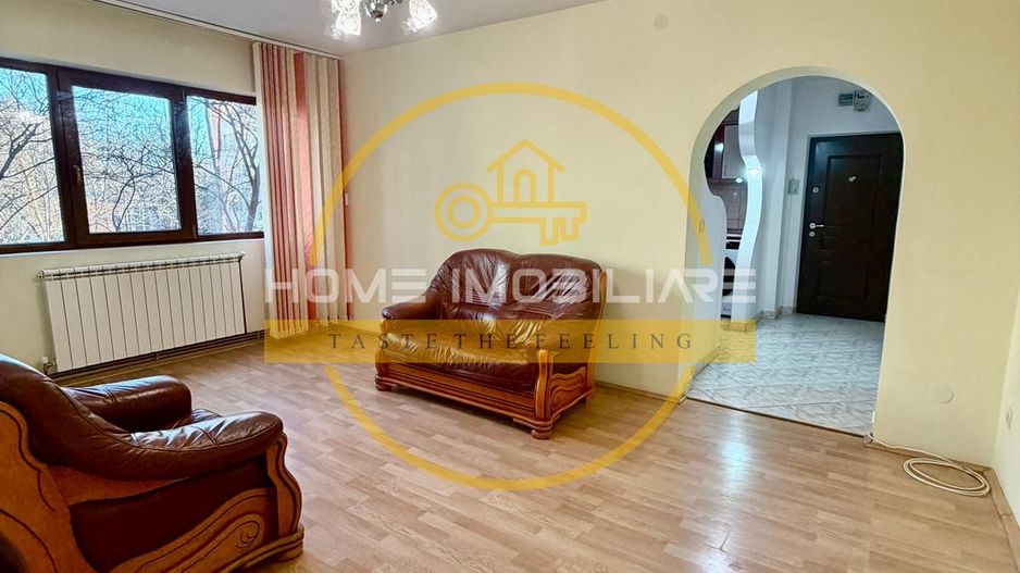 Apartament cu 3 camere / 75mp / in zona Podu Ros- 1001 Articole - Poză 2