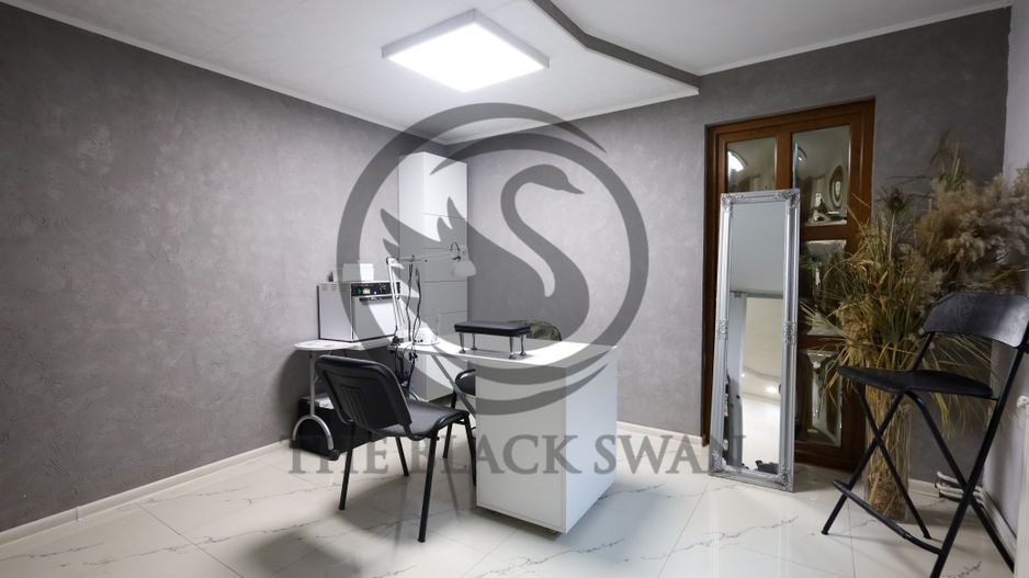 Casa 6 camere de vanzare | Salon Infrumusetare | Ploiesti, COMISION 0% - Poză 4