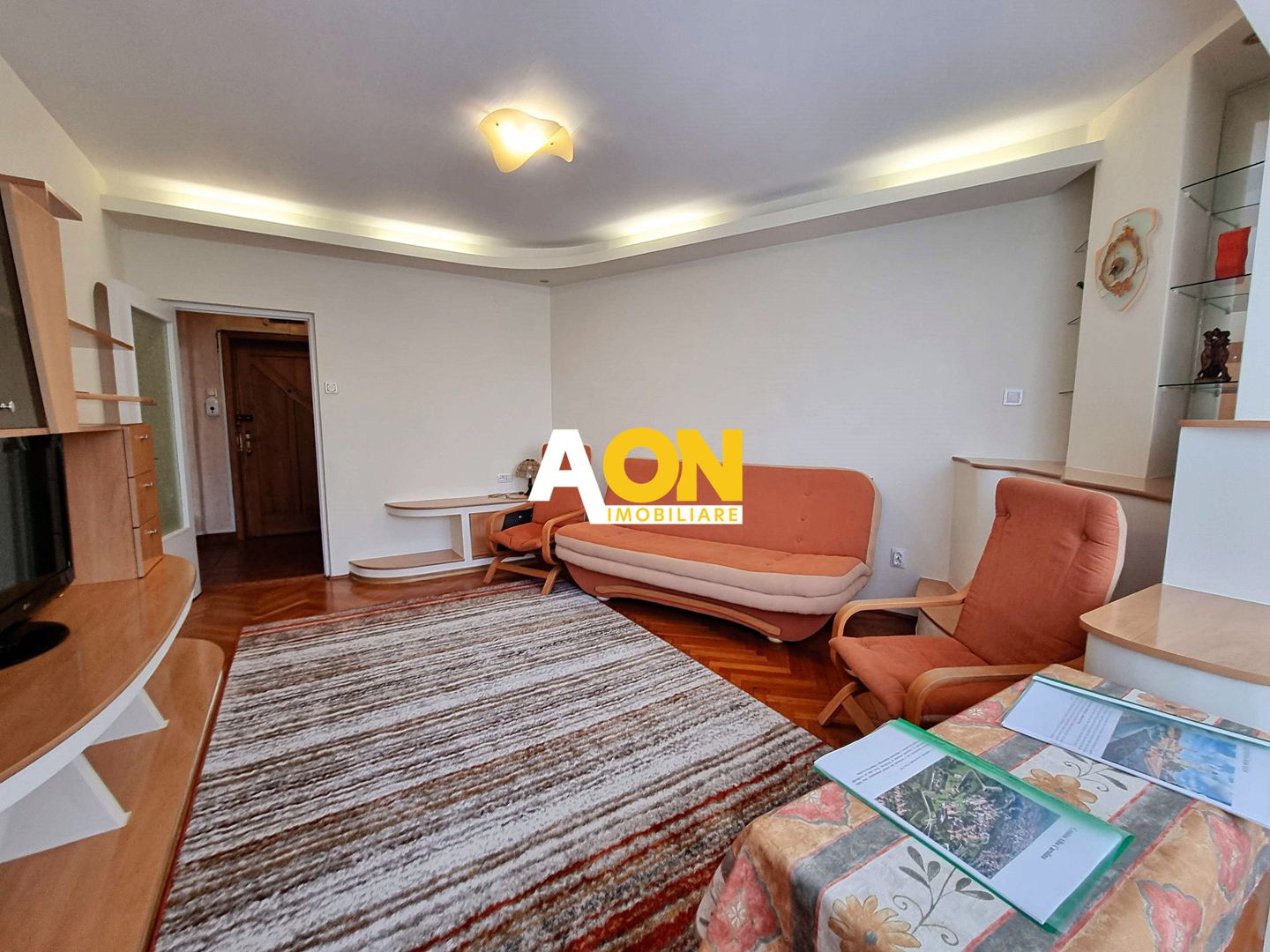 Apartament 3 camere, 78 mp utili, etaj 2, Cetate - Poză 1