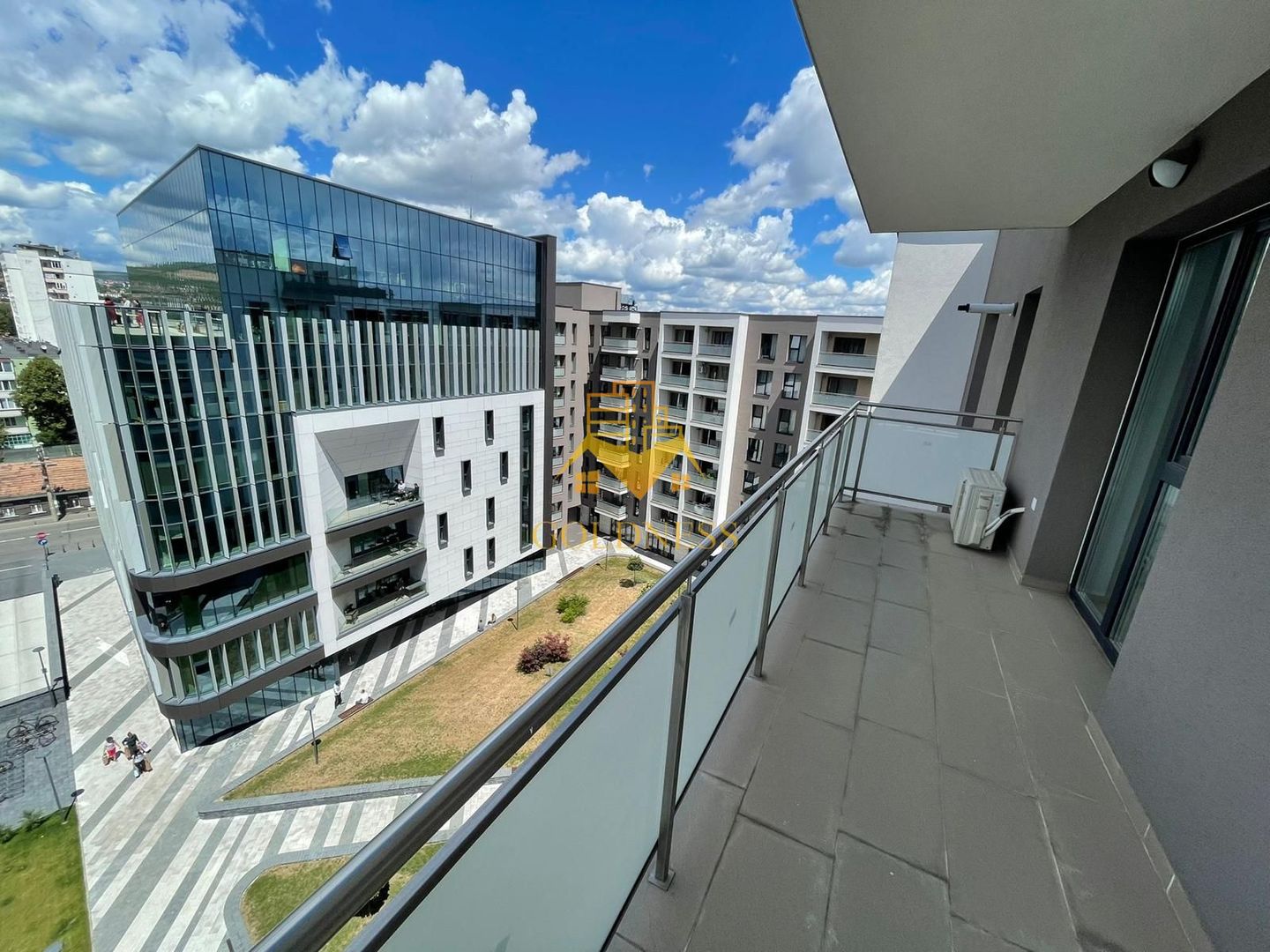 2 camere, modern,garaj, bloc nou, Scala zona Centrala, Bosch, Ntt Data - Poză 5