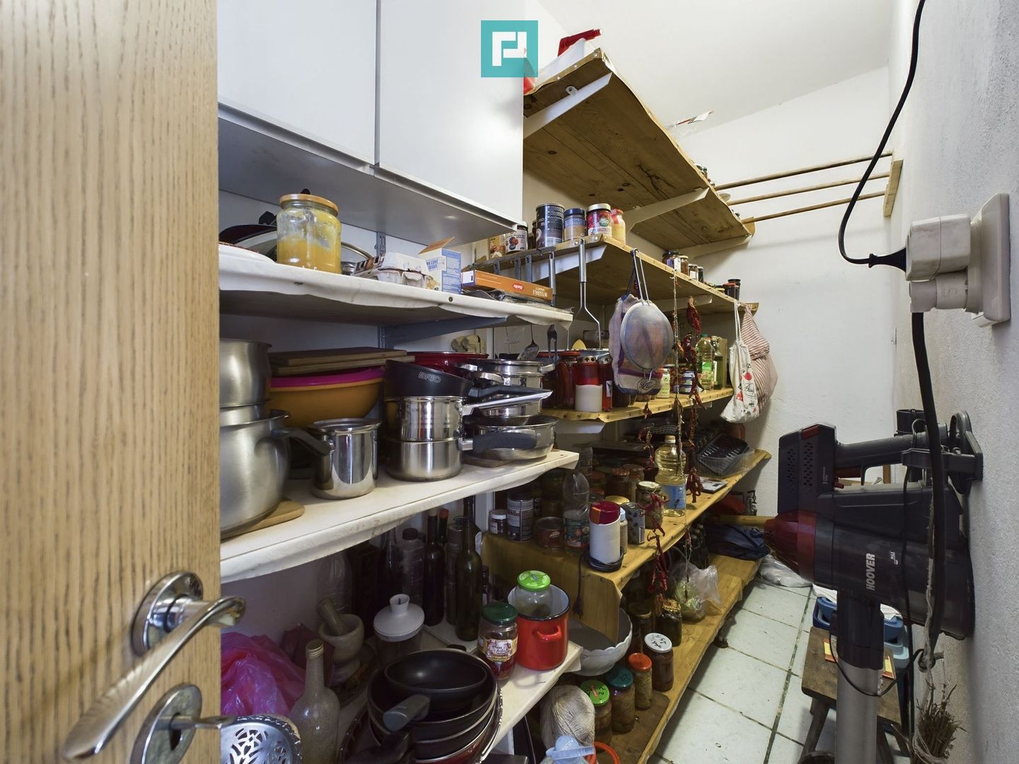 Casă spațioasă în zona Blașcovici, Timișoara - Poză 9