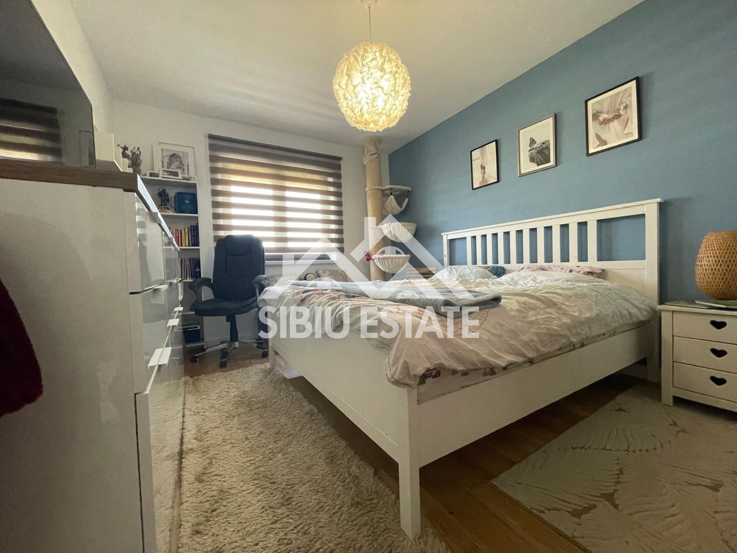 Duplex elegant cu 5 camere, 2 bai, curte in Cristian - Poză 18