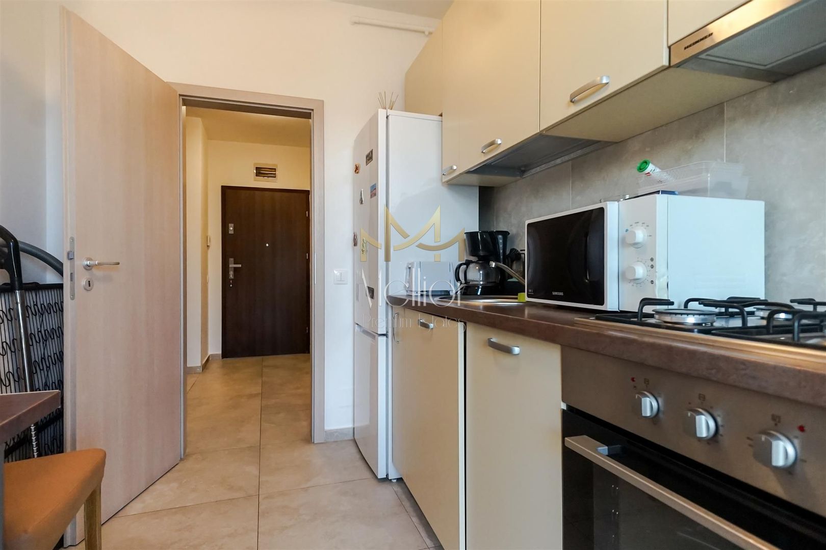 Apartament cu 1 camera 40 mp  100 m de Iulius Mall! - Poză 5