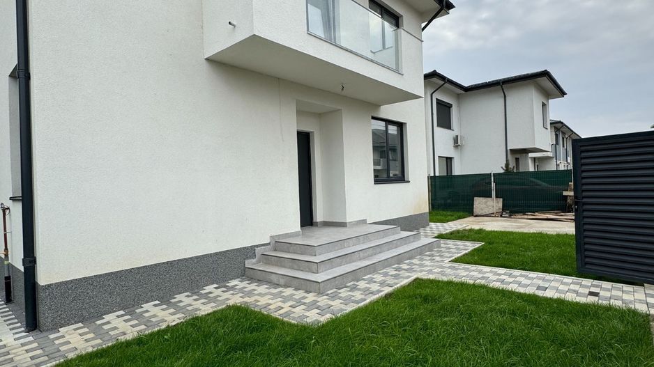 Vila individuala 5 camere | Otopeni | Odaile - Poză 2