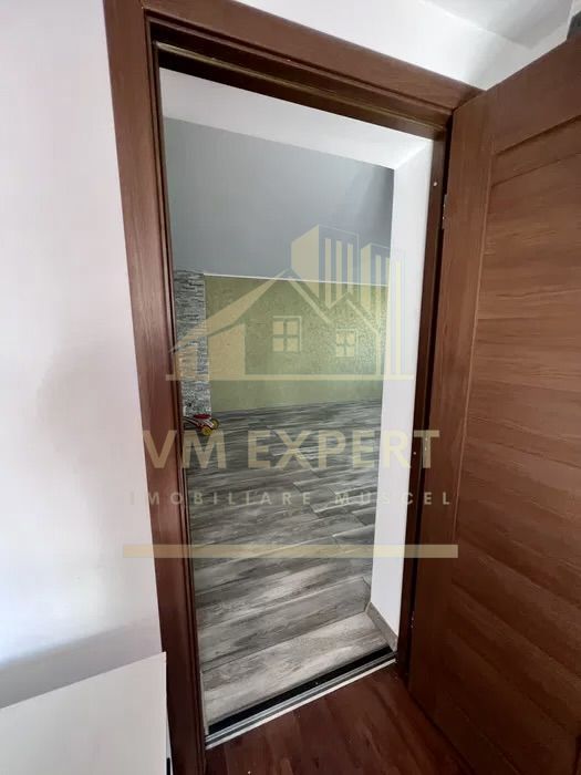 CASA 6 CAMERE, TEREN 420 MP, PITESTI - Poză 6