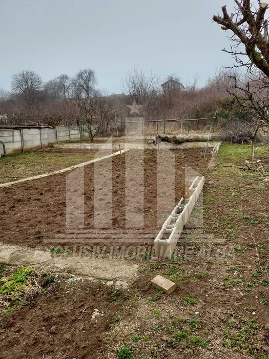 Casa individuala de vanzare cu teren - Poză 2