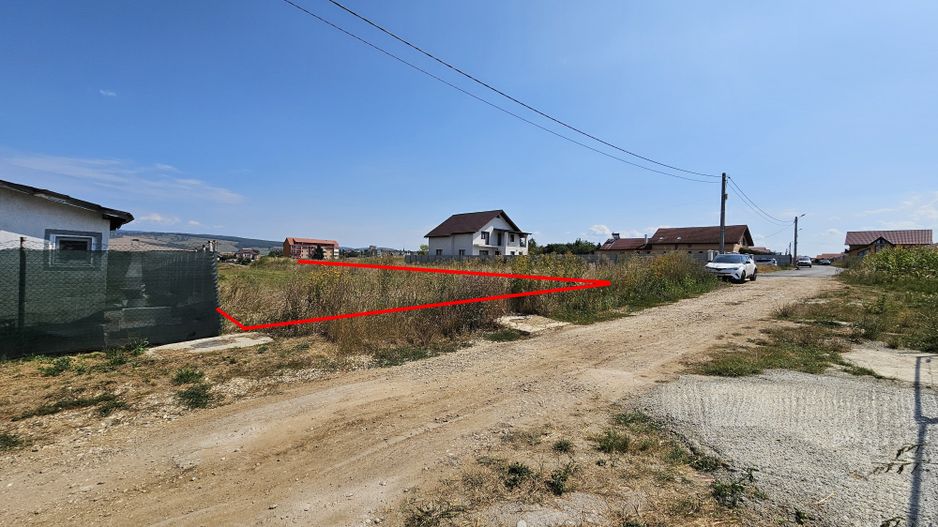 20min de Brasov teren cu toate utilitatile ,str Monumentului Feldioara, asfalt - Poză 9