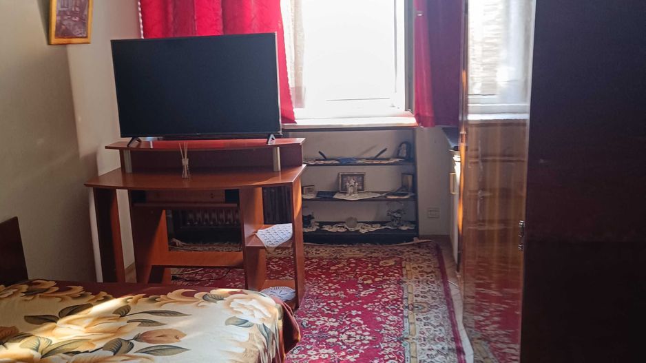 Apartament 2 camere de vanzare - Poză 4