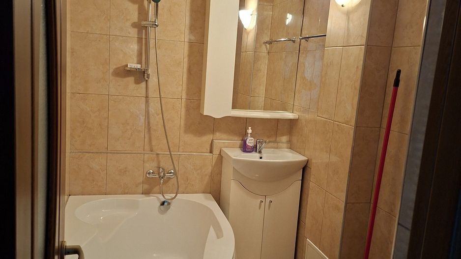 Ocazie Lipovei- Apartament decomandat, 3 camere + bonus o camera - Poză 6