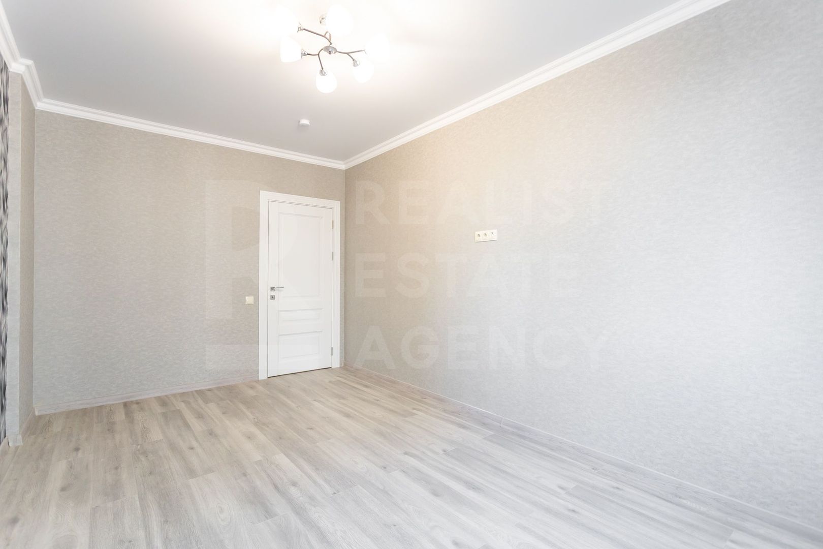 Vânzare, apartament 2 camere, str. Milescu Spataru, Ciocana - Poză 8