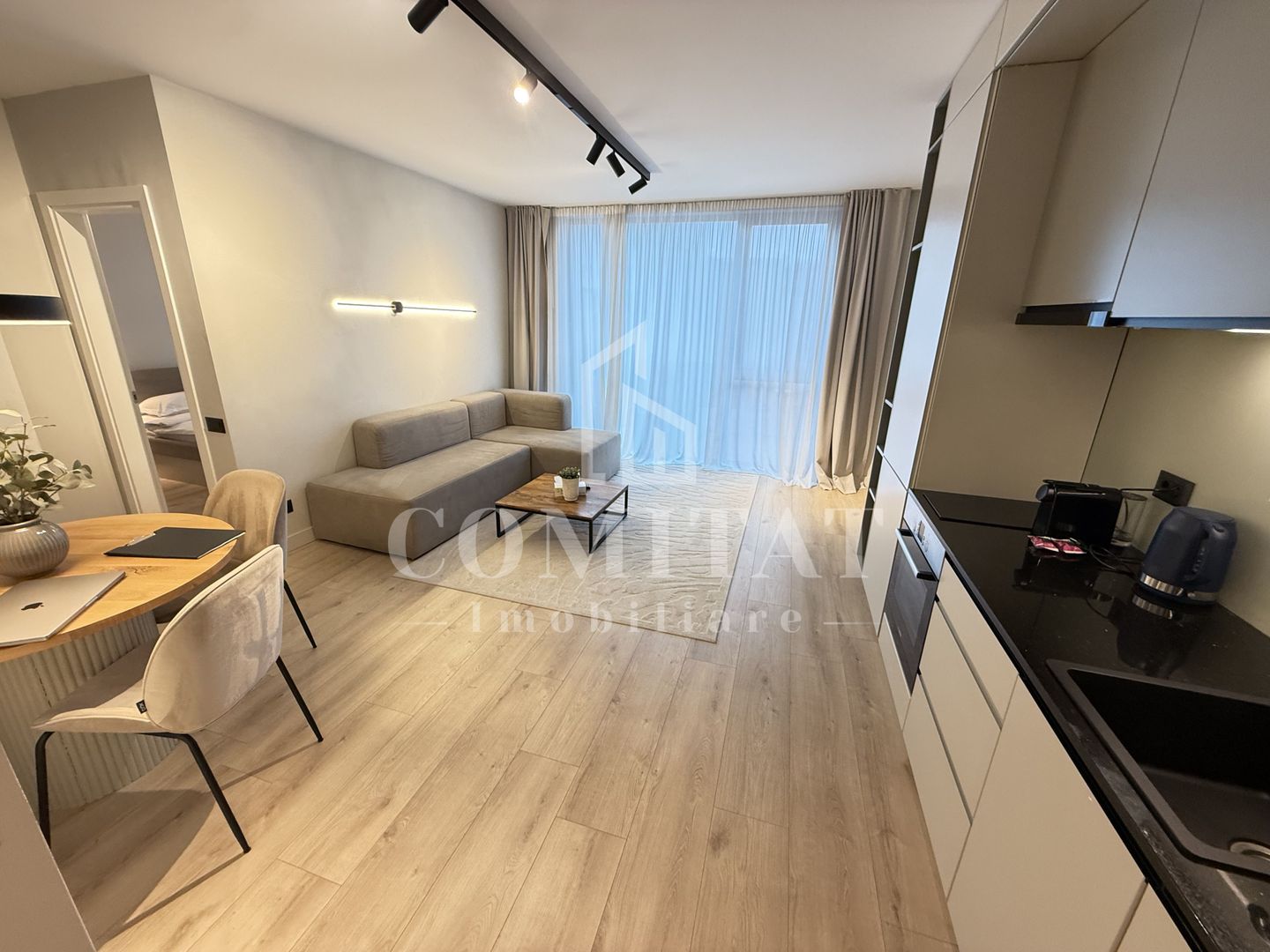 Apartament ultrafinisat cu 2 camere | La cheie | Zona Cipariu - Poză 4