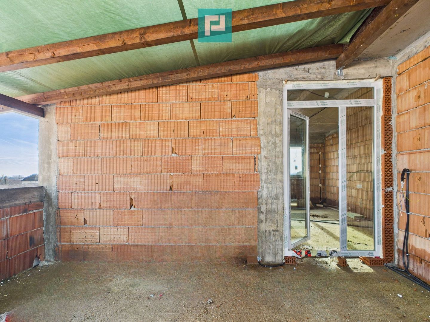 Penthouse cu terasă generoasă, în centrul Chișodei - Poză 18