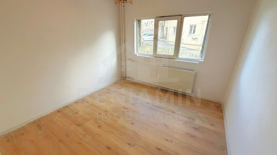 4 Decomandate-Doua bai-Parter-Disponibil Imediat-Zona linistita - Poză 5