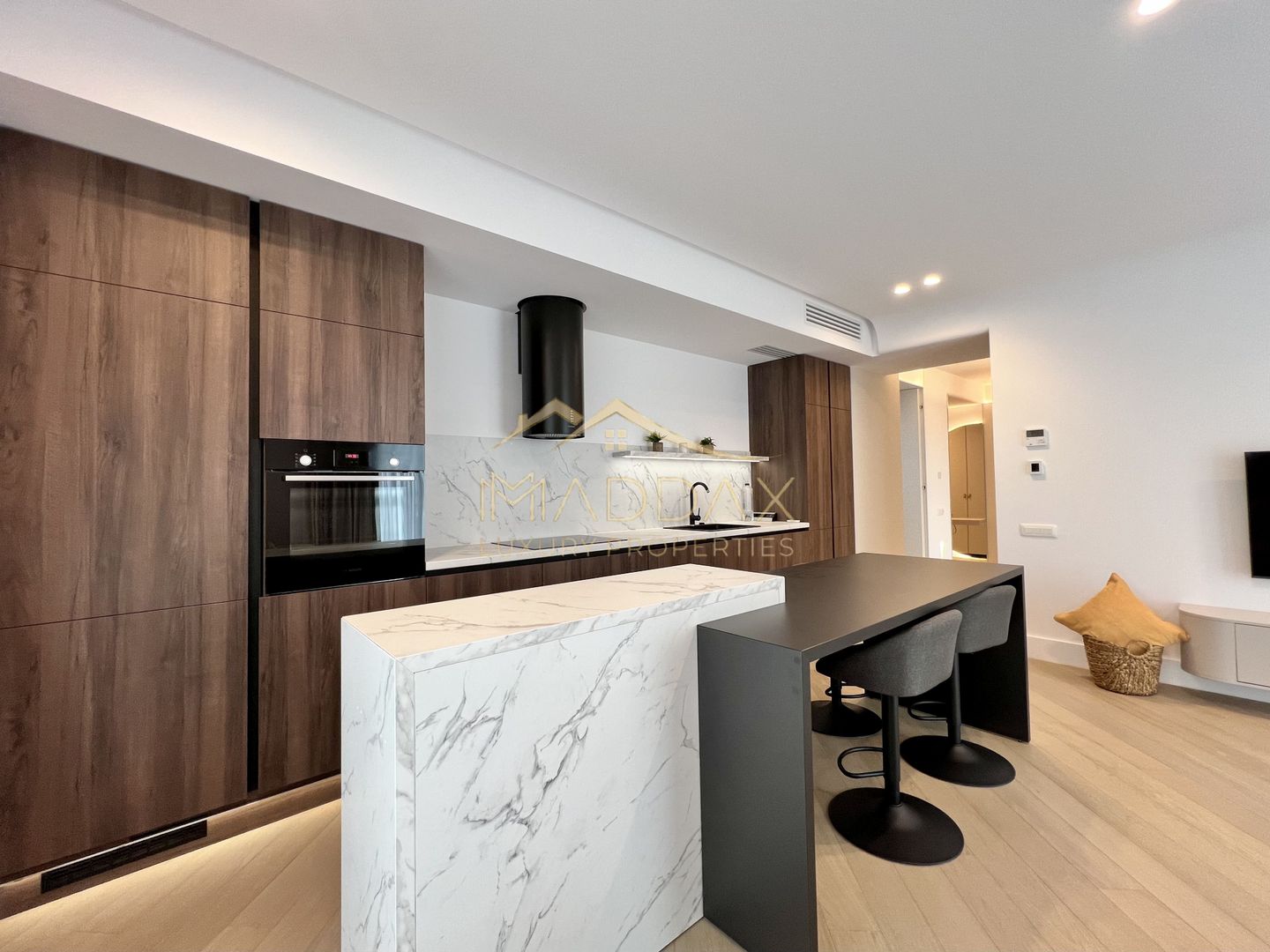 Apartament LUX *116mp* // Parcare // Iancu Nicolae - Poză 13