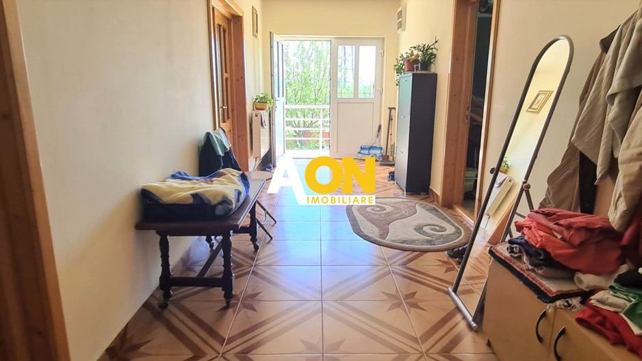 Vila pretabila pensiune + restaurant,  10 camere,  1000MP teren - Poză 11