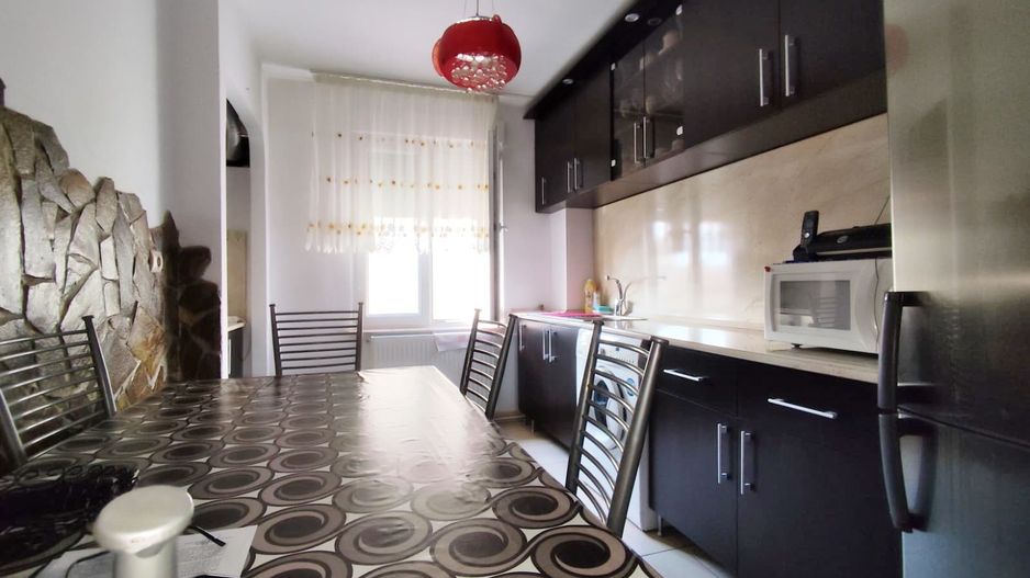 Apartament 2 camere de inchiriat, langa Piata Rogerius, Oradea - Poză 10