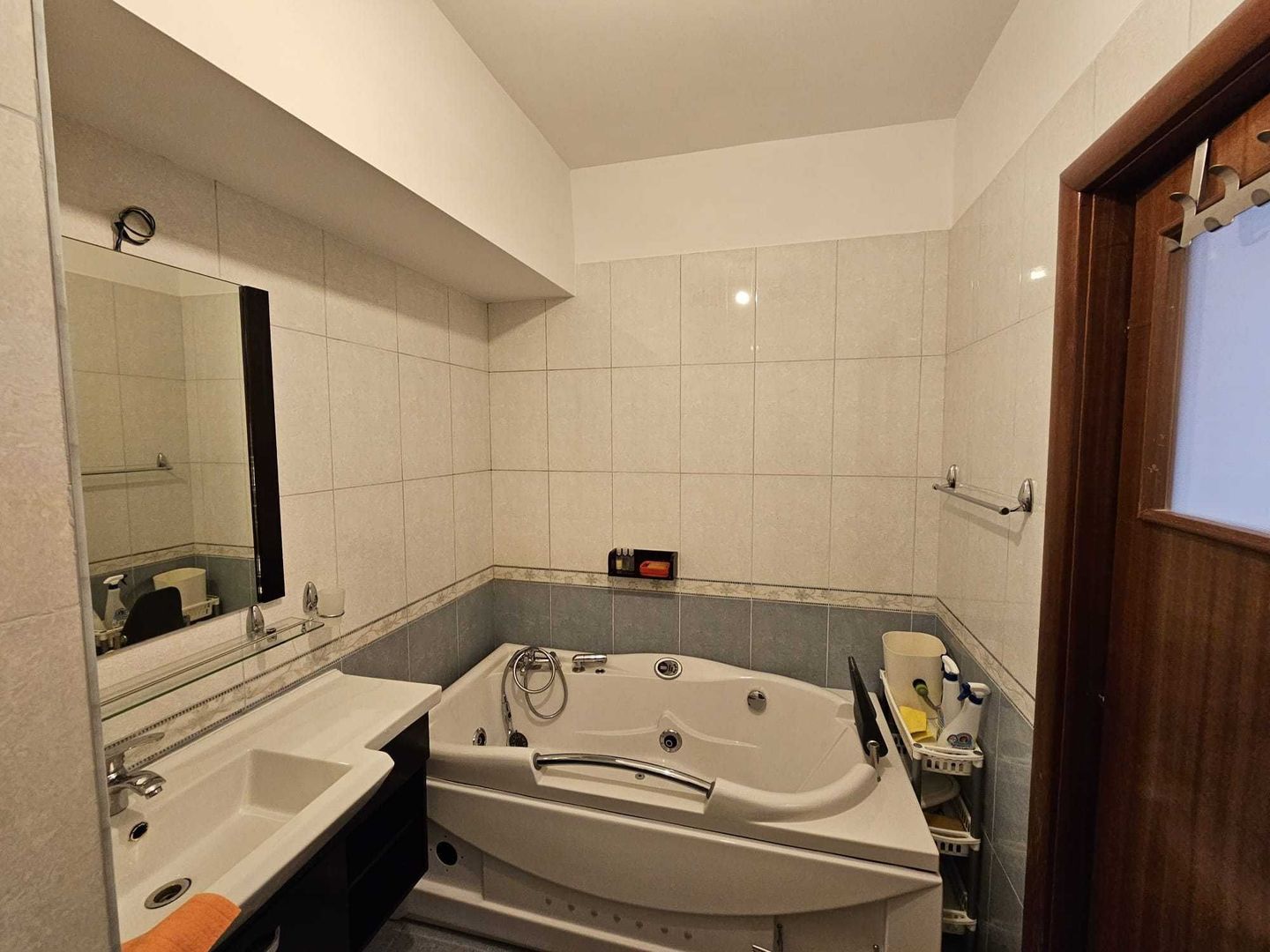 Vanzare apartament spațios 2 camere – 85 mp utili – Complex Noor, Titan - Poză 5