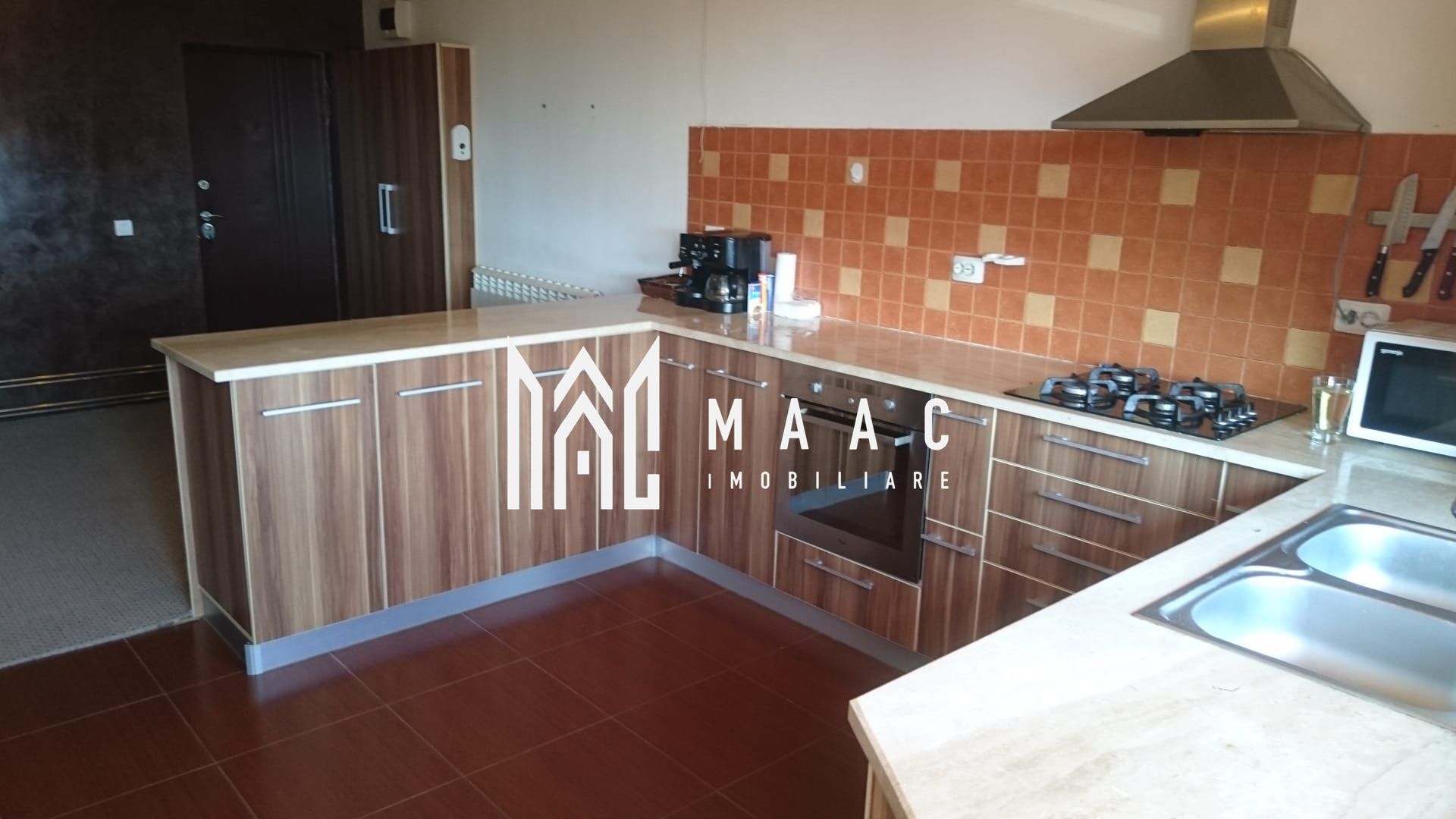Apartament 3 camere | Etaj 2 | Cada Hidromasaj | Aleea Sevis - Poză 4