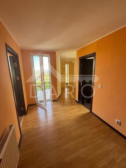 Casă de vânzare, teren 1040 mp - Poză 12