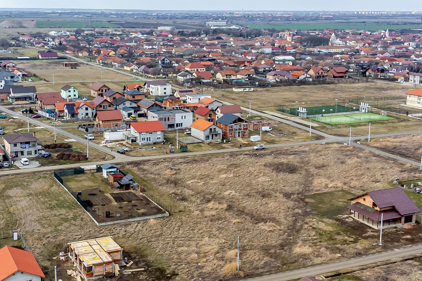 Teren intravilan generos în cartierul nou din Fântânele - Poză 4