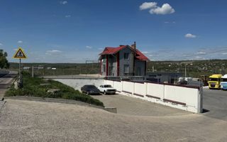 De Vânzare Clădire comercială cu depozit și parcare tiruri. 17 ari. - Poză 3