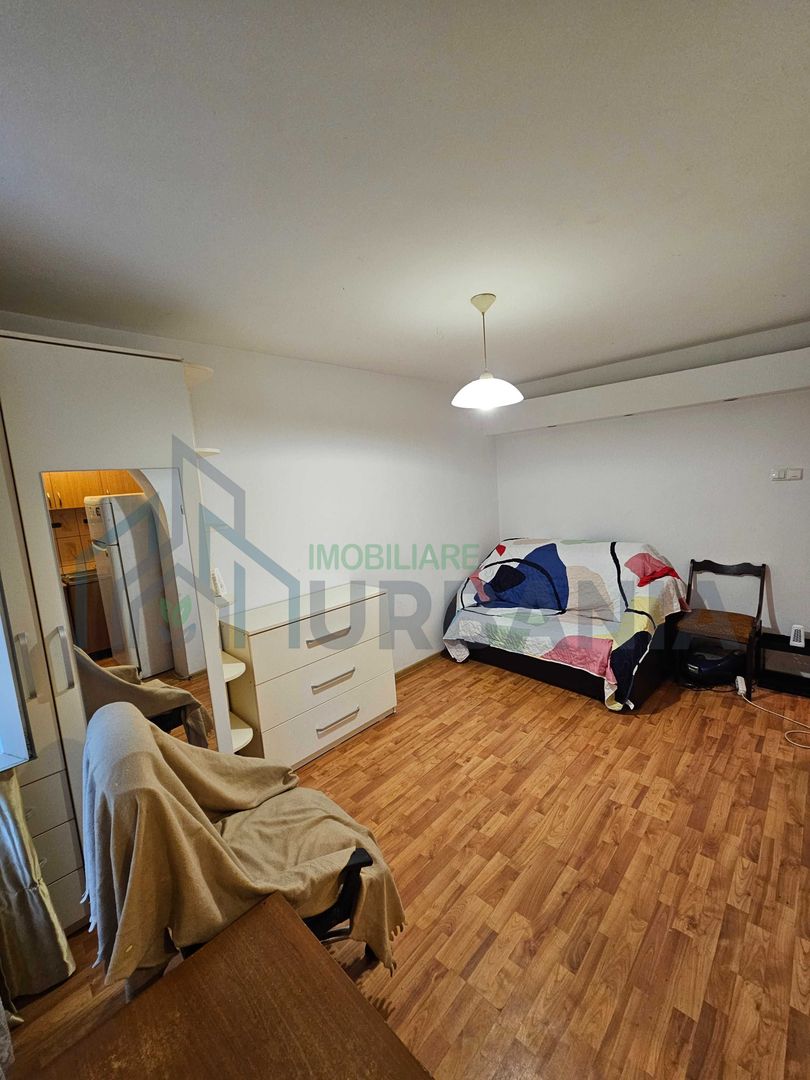 Vand Garsoniera Strada Decebal Iasi - Poză 2