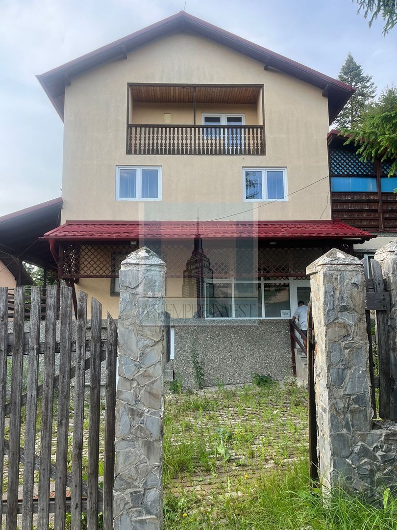 Pensiune/Vila de vanzare in Predeal - Poză 2