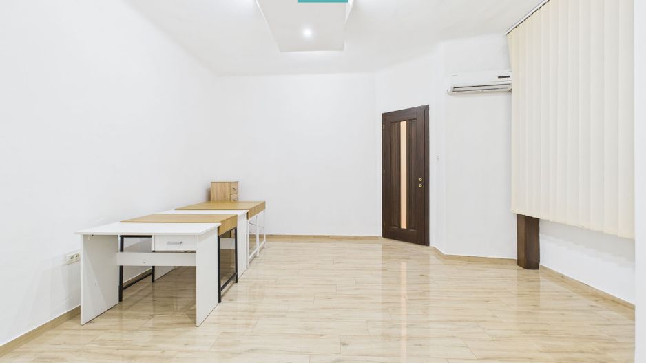 Apartament cu 3 camere ultracentral pe Str.Cloșca - Poză 23