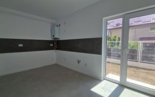 NOU APARTAMENT 4 CAMERE  101 MP CU GRADINA - Poză 5