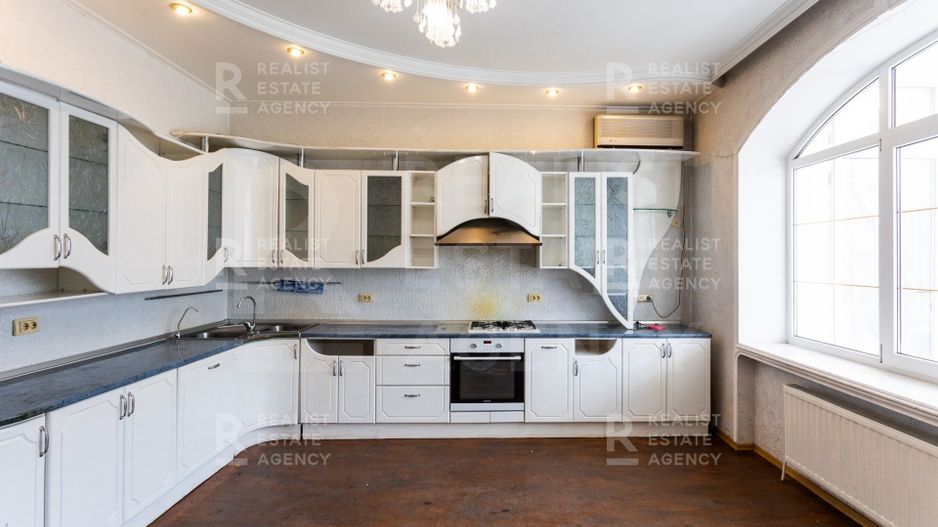 Chirie, oficiu, 4 nivele, 11 odăi, str. Mazililor, Botanica - Poză 9