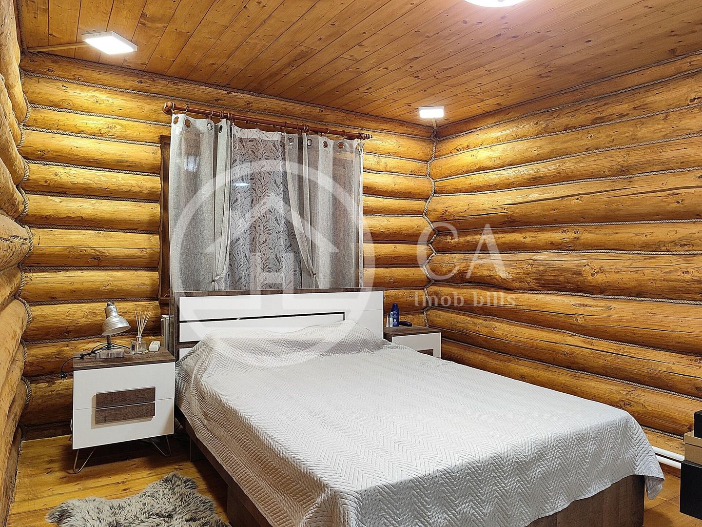 De vanzare BALTA DE PESCUIT, 3,80 ha, cabana din busteni, langa Vama Bors, Bihor - Poză 3