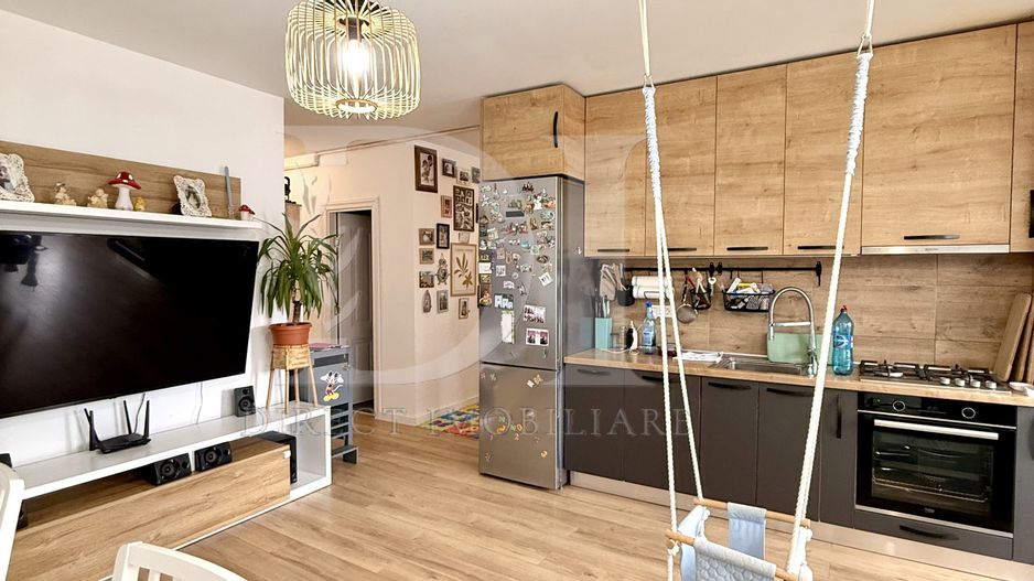 Apartament la cheie / 3 camere / Zona Eroilor - Poză 1
