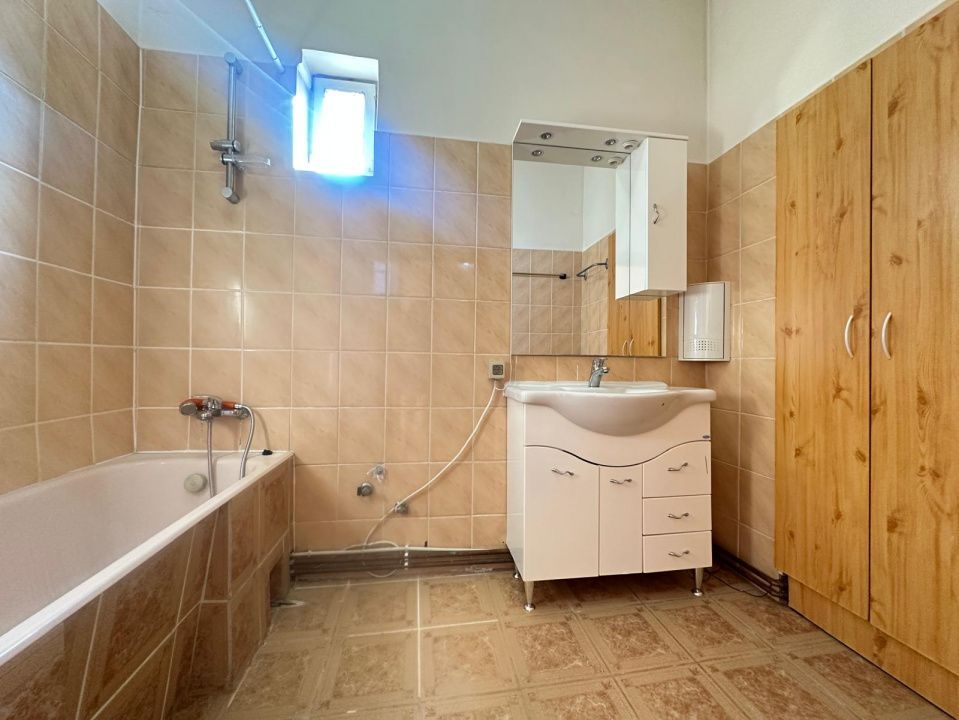 Apartament 4 camere, Str. Cetatii - Sibiu - Poză 11