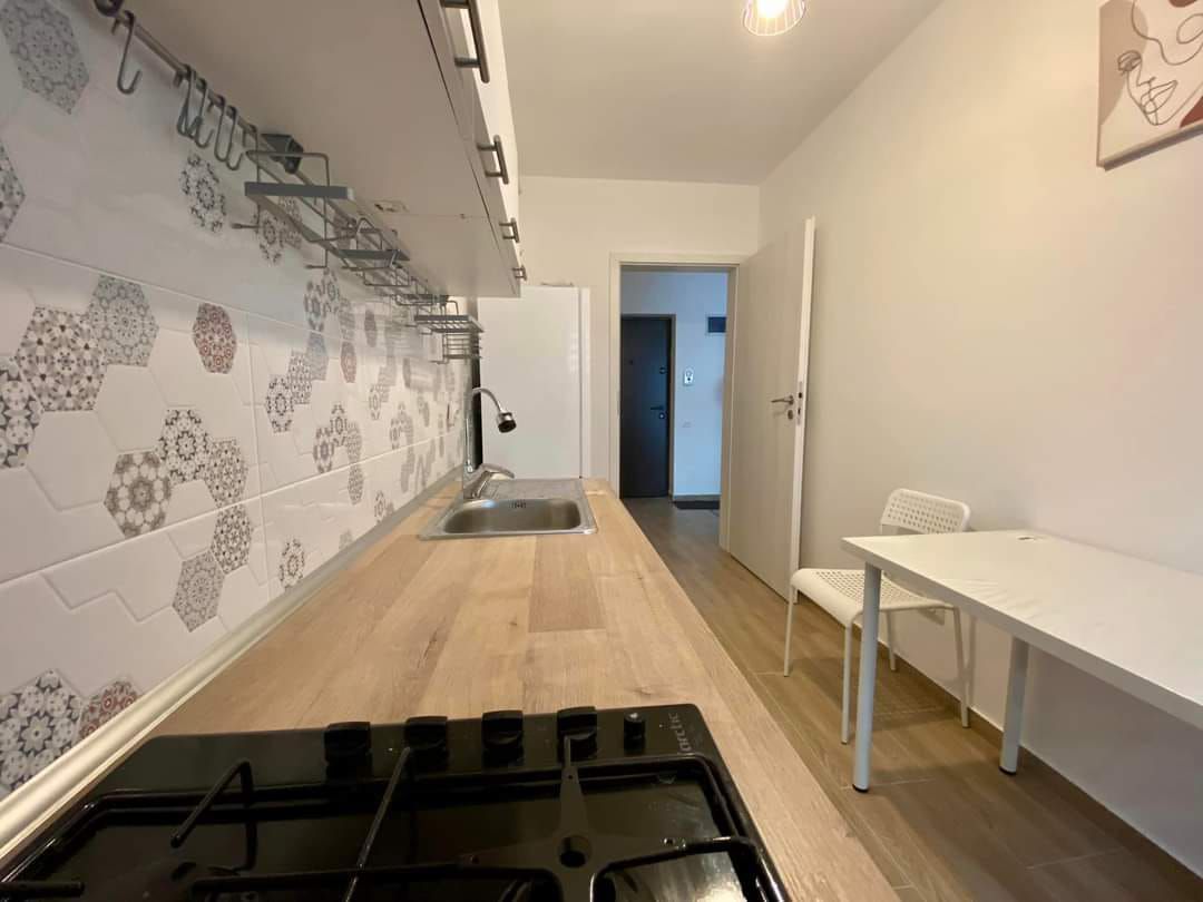 Apartament 2 camere de inchiriat Aparatorii Patriei - Poză 9