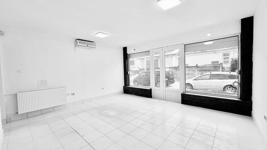 Spațiu comercial versatil, cu curte și acces auto | Simion Bărnuțiu - Poză 1