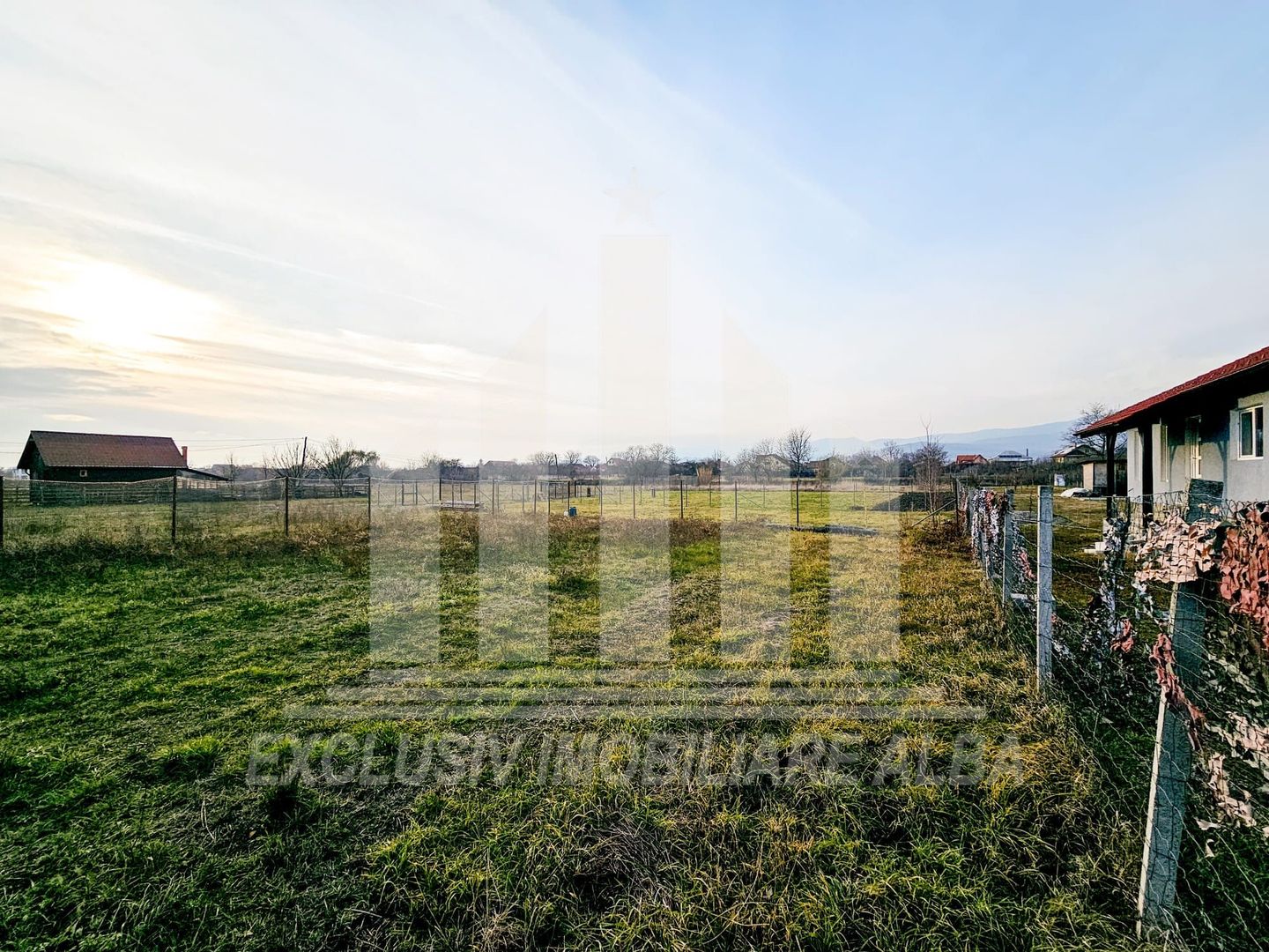 Teren intravilan de vanzare, Partos - Poză 3