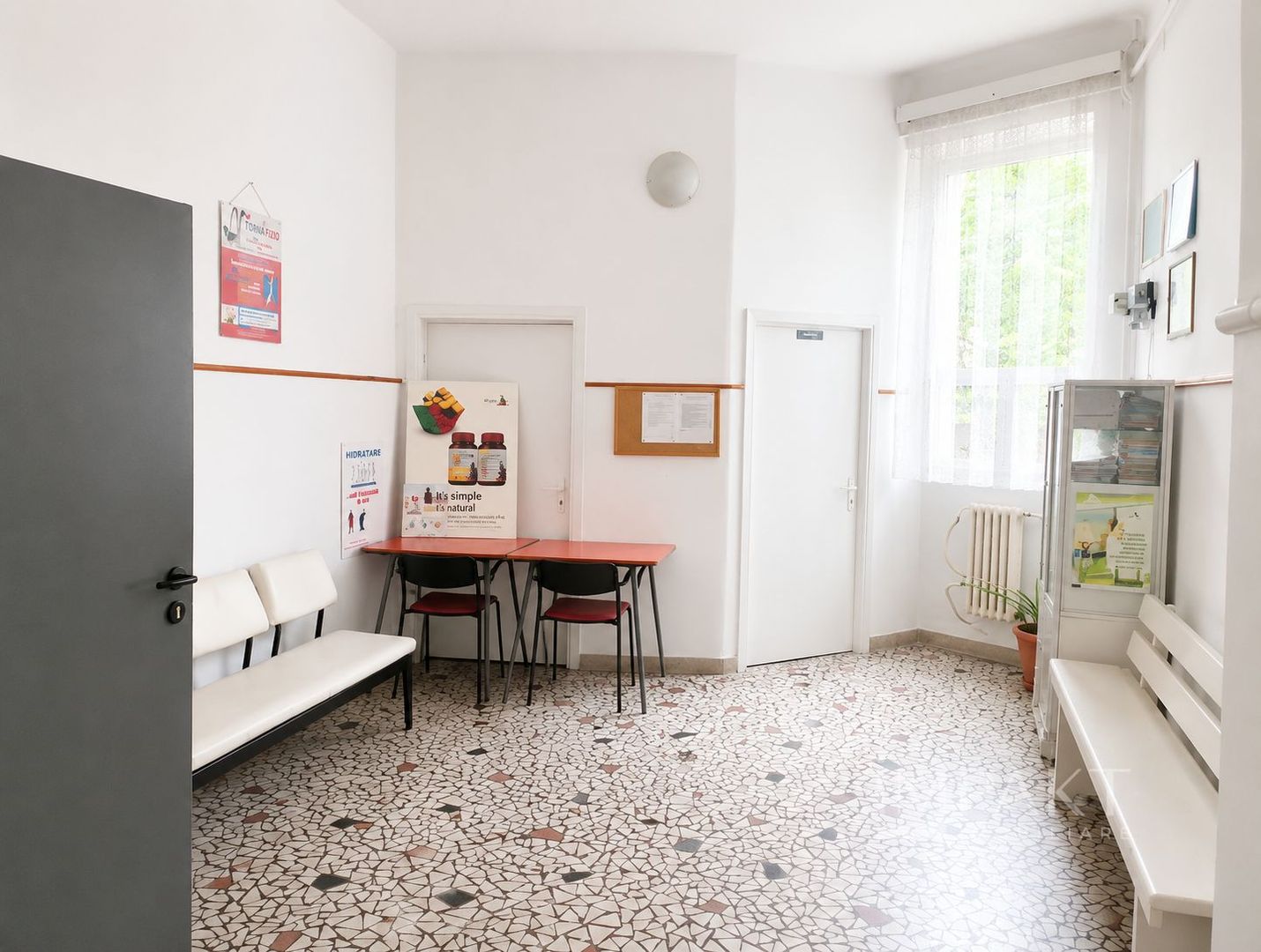 De închiriat spatiu pentru activitati medicale cu sala asteptare - Poză 1