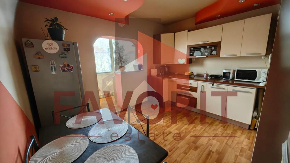 Apartament cu 3 camere. Calea Aradului. Decomandat. Disponibil Imediat - Poză 1