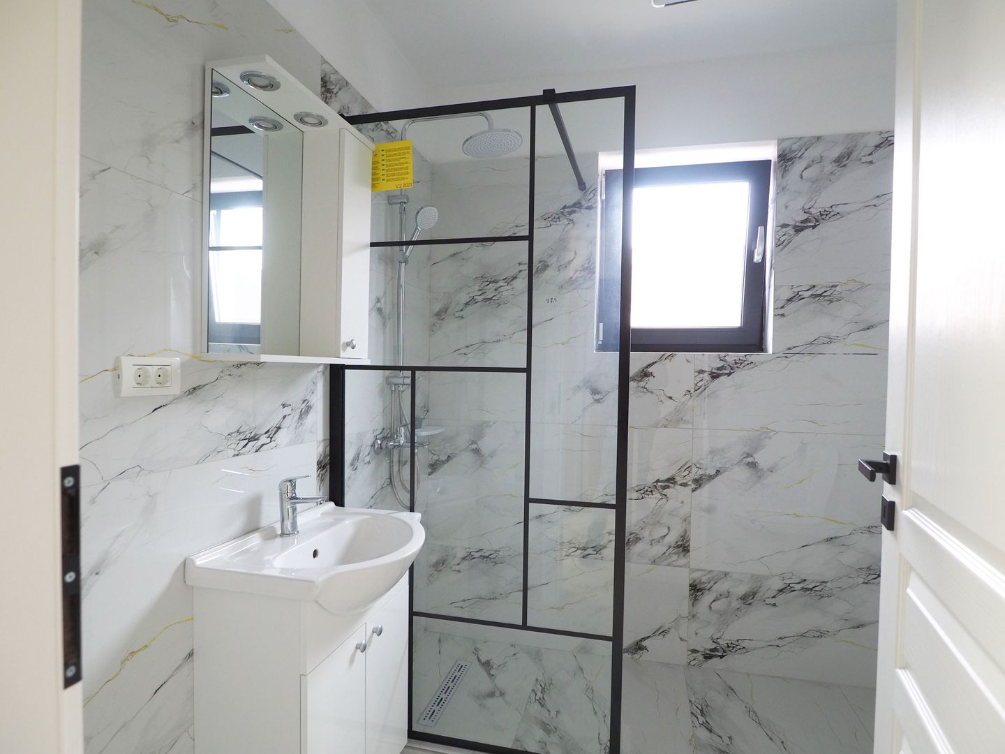 Vanzare 2 camere 67mp utili -parcare -Bucurestii Noi - Poză 13