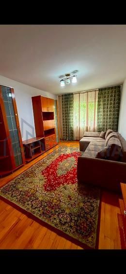 De inchiriat apartament 2 camere - Poză 2