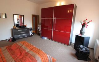 Vilă transformata în cămin pretabilă investiție - Poză 15