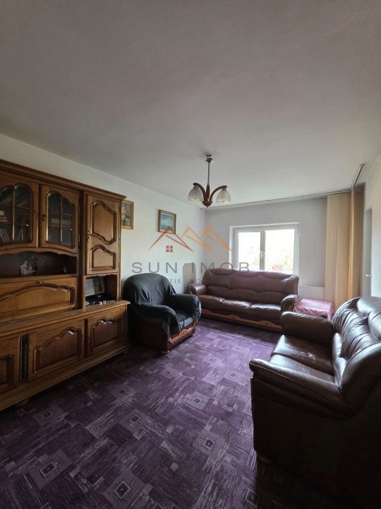 Apartament 2 camere, ultracentral, Campina, Prahova - Poză 1