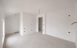 Duplex cu 3 camere si 2 bai. Finisaje la alegere. - Poză 9