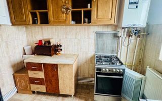 Apartament 2 camere semidecomandat, 51 mp, etaj 2/2, Visan, strada Dealul Crăițelor - Poză 4
