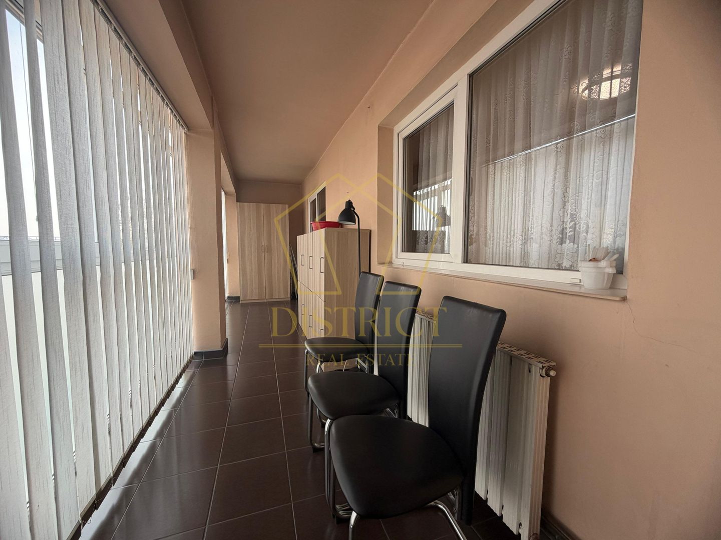Apartament decomandat cu 5 camere si 2 bai, etaj 2 | Buziasului - Poză 15