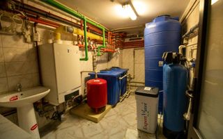 Imobil 28 CAMERE pretabil CAMIN BATRANI- GRADINITA-CLINICA MEDICALA - Poză 16