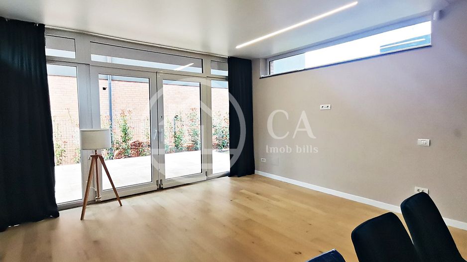 Casă de vânzare stil mediteranean cu 5 camere in Tineretului, Oradea - Poză 9