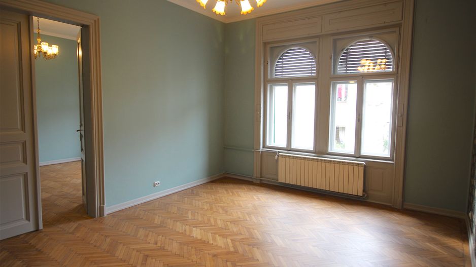 Spatiu de birouri in cladire istorica - Poză 1