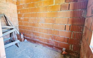 🏡 Casă la roșu cu 4 camere, 122 mp utili, teren 465 mp – Băicoi - Poză 38